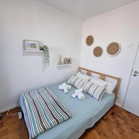 Апартаменты Duplex Overthetejo, 5 Min Belem Tower Лиссабон